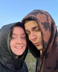 Estella Clark (@estelrosal) • Instagram photos and videos