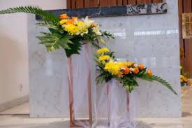 Cara merangkai bunga altar untuk perayaan kamis putihbunga ini dirangkai dan ditata oleh tim perangkai bunga paroki keluarga kudus cibinong.sesuai tema peray. Lomba Dekor Altar Memeriahkan Tahun Perak Paroki Pulogebang Paroki Pulo Gebang Keuskupan Agung Jakarta