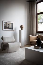 Warm Minimalist Living Room Minimalistische Woonkamer Woonkamer Eigentijds Woonideeen