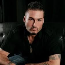 Artist: Bryan Abrams