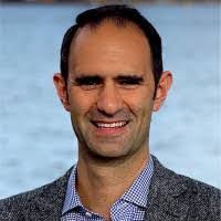 Michael Varian's Instagram, Twitter & Facebook