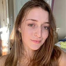 Barbara Salim's Instagram, Twitter & Facebook