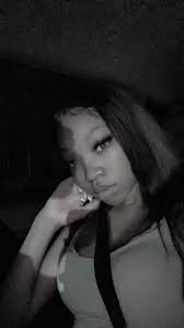 Destiny Eberhardt (@qveendesss1)