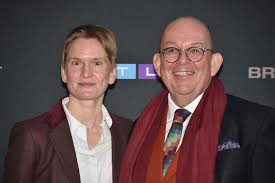 Literary critic Denis Scheck and his wife Christina Schenk will attend the  evening event on