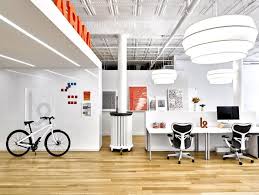Karma S Office Transformed By Design Studio Formnation Office Interior Design Home Office Design Office Nyc