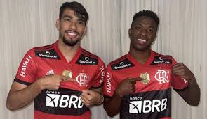 Lucas paquetá fm 2021 profile, reviews, lucas paquetá in football manager 2021, lyon, brazil, brazilian, ligue 1, lucas paquetá fm21 attributes, current. Lucas Paqueta E Vini Jr Posam Com Camisas Do Flamengo Bateu Saudades Lance