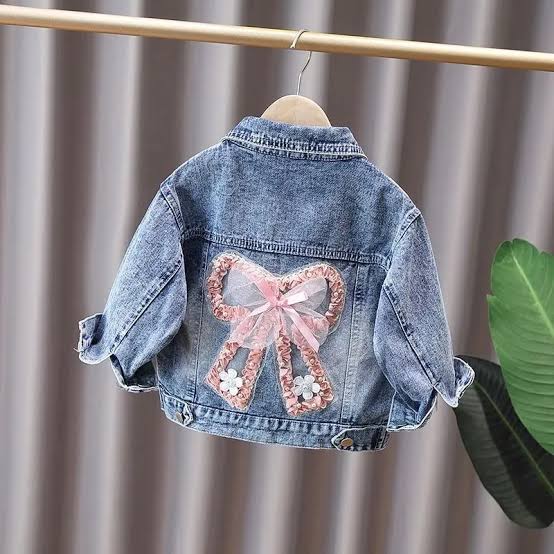 Chaqueta de mezclilla infantil