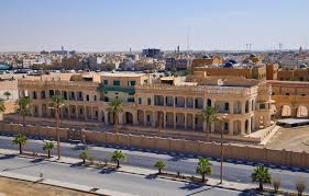 See full list on marefa.org File Ù‚ØµØ± Ø§Ù„Ù…Ù„Ùƒ Ø¹Ø¨Ø¯Ø§Ù„Ø¹Ø²ÙŠØ² Ø§Ù„Ø®Ø±Ø¬ Jpg Wikimedia Commons