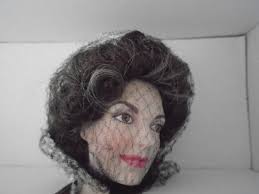 New Franklin Mint Jackie Kennedy Vinyl Wedding Doll in Original Box