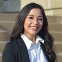 Adele Nettleton's Instagram, Twitter & Facebook