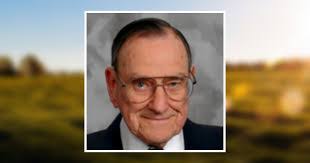 Deborah Cram's Instagram, Twitter & Facebook