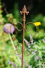 Edelrost Gartenstecker Rankspiess Gartenstab 1 30m Gartenstecker Rost Deko Garten Edelrost