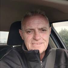 What does it mean when a JP 284 amp keeps falling in and out of protect  mode?