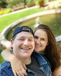 P H I L • S L O V E S