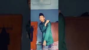 Jenama beras cap rambutan adalah jenama bukan islam yang dikeluarkan oleh oel distribution (kedah) sdn bhd. Joget Beras Cap Rambutan Youtube