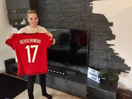 242 likes · 1 talking about this. Update 10 1 Lesbische Spielerinnen Der Fussball Em 2017 L Mag De