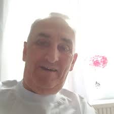 Hi people of bolton wondering if you can help find a lost childhood friend  ..Peter Hampson (circa 1951