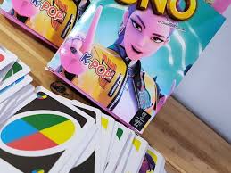 Sorprenden a fans con un UNO edición especial de “Las Guerreras del K-pop”: precio y dónde comprarlo en México