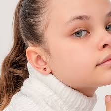 Emily Stoeger's Instagram, Twitter & Facebook