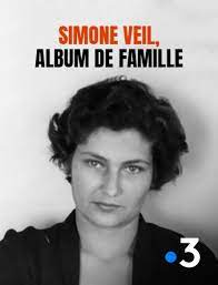 Et que les portes de l'appartement familial parisien situé place vauban se sont ouvertes, comme les albums de famille. Simone Veil Album De Famille Documentaire D Hugues Nancy 2018 Concours National De La Resistance Et De La Deportation