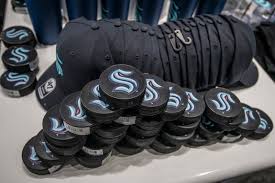 The 2021 nhl expansion draft protection lists have officially been revealed, and the new seattle kraken franchise is going to have plenty of quality players to choose. C Urn6kkup252m