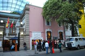 Pendant 5 jours, le salon de la photo de paris réunit les plus grandes marques du monde de l'image, fabricants, importateurs, mais aussi écoles et groupements professionnels, qui viennent dévoiler leurs nouveautés et originalités. Salon De La Plastica Mexicana Wikipedia