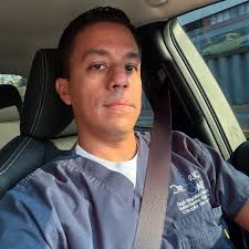 1er TALLER DE ARTROSCOPIA MUÑECA EN BIOMODELOS . Fue el inicio y abrebocas  de un mundo paralelo en la especialidad de Cirugía de la Mano; estoy  seguro, que marcó un antes y