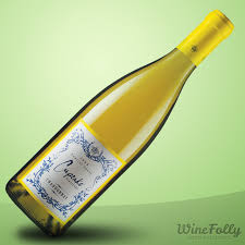 The flavour is ripe and refreshing with red apple, and lemon flavours. 4 Wine Labels That Take The Cake Wine Folly