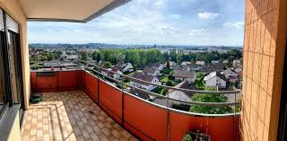 Die wohnung liegt im zentrum des beliebten ortes. 4 Zimmer Wohnung Zum Verkauf Fliederstrasse 4 88339 Bad Waldsee Ravensburg Kreis Mapio Net