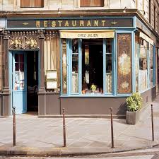 Chez Julien Paris Marais District Shop Fronts Shop Window Design Paris