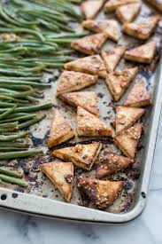30 Easy And Healthy One Pan Meals For Busy Moms Sheet Pan Recipes Easy Sheet Pan Recipes Sheet Pan Dinners Recipes