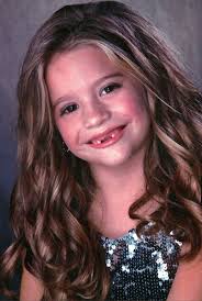 🩷🐾🦓Hallie is TWO WILD🐯🦒🐵🩷