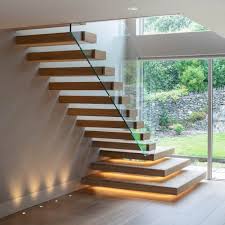 Stainless baluster posts give a traditional but modern feel to your project and a professional look. Staircase Lighting Brilliant Lighting