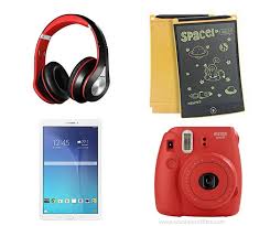On quale regalo di natale per una bambina di 9 anni nel 2020 puoi lasciare senza fiato la tua nipotina o sorellina di 9 anni? Idee Regalo Per La Prima Comunione Di Un Maschio