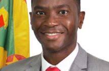 Grateful Minister And PS Salute Health Care Workers; Bring Cheer To  Hospital