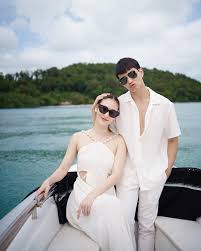 กวาง เดอะเฟซ สวีทแนบชิด โมสต์ วิศรุต บนเรือกลางทะเล วันที่ 12 ต.ค. Fmjoq30pmjo 0m