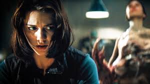 These scientists have just made a historic discovery: a parasitic alien  frozen deep beneath the ice — the bad news is they also woke it up! The  Thing is now