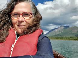 What are some social activities for singles