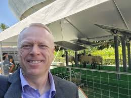 Eric Monsen's Instagram, Twitter & Facebook