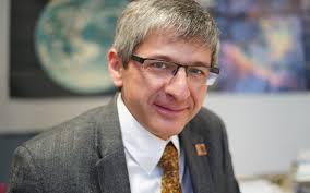 William Lee: El llamado de la Ciencia