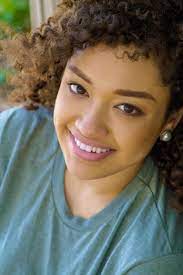 Commercial Print Modeling Actor Professional Headshots Shadia Iman Naturally Womens Hairstyles Professional Hairstyles Professional Hairstyles For Women