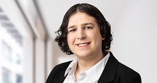 Samantha Burch's Instagram, Twitter & Facebook