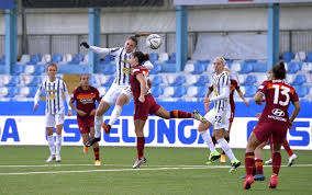Alle 15 le giallorosse di elisabetta bavagnoli scendono in campo nella sfida di alta classifica contro le rossonere. Coppa Italia Femminile 2021 Roma Juventus E Il Derby Inter Milan Su Sky Sky Sport