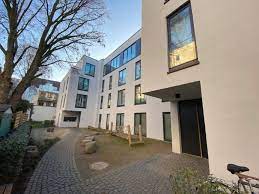 1,3 hektar große zusammenhängende grünfläche frei, die sich auf der südseite des gebäudeensembles erstreckt. 3 Zimmer Wohnung Zu Vermieten 22761 Hamburg Bahrenfeld Ruhrstrasse 20 A Mapio Net