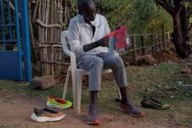 Who will continue to wear vaporflys in addition to nike's zoomx dragonfly spikes for track. Nike Zoom Vaporfly Elite Flyprint Eliud Kipchoge 2 Weartesters