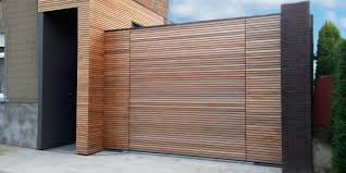 Sda Fabricant De Portes De Garage Sectionnelles Motorisations Bft Porte Garage Garage Tasseau Bois