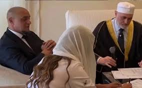 جزئیات ازدواج روبرتو کارلوس با مراسم عقد اسلامی|رکنا