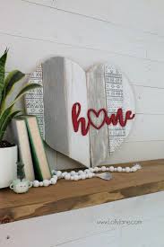 Home Stenciled Pallet Heart Home Decor Lolly Jane Pallet Signs Diy Pallet Heart Wood Pallet Projects