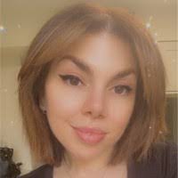 Stephanie Greenhill's Instagram, Twitter & Facebook