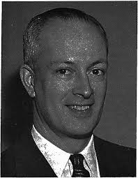 Maine Alumnus, Volume 46, Number 1, August-September 1964